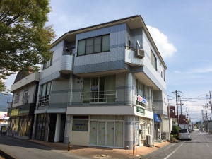 河村ビル 2階